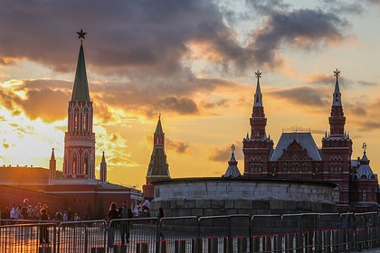 В Кремле рассказали о постоянной связи делегации в Стамбуле с президентом