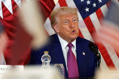 Трампа призвали заставить Зеленского уйти в отставку