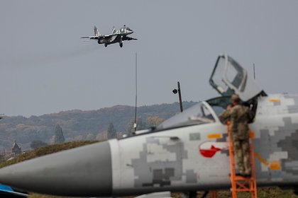 Военблогер заявил о сбитом российскими военными истребителе ВСУ