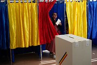Дуров обвинил Париж в попытке повлиять на выборы в Румынии. Глава французской разведки требовал блокировать каналы консерваторов 