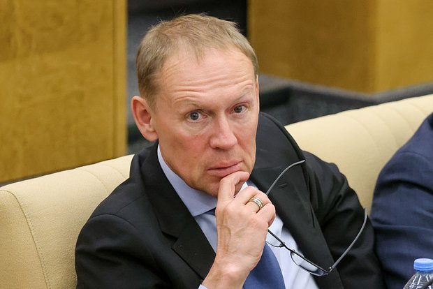 Андрей Луговой 