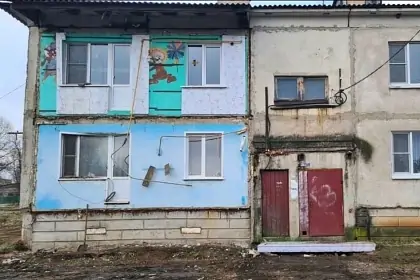 В российском регионе дому с рухнувшими балконами отказали в статусе аварийного