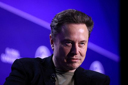 Маск пообещал постепенный уход из политики
