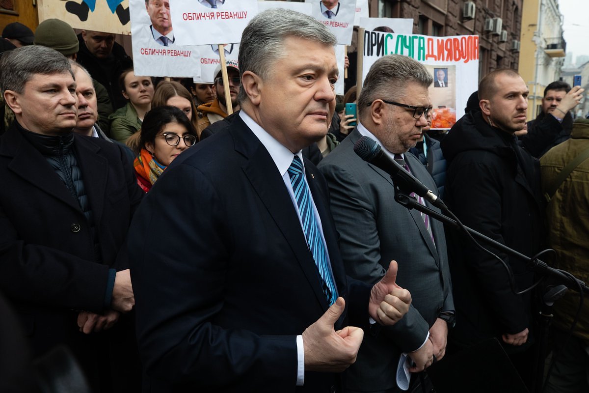 Петр Порошенко (на переднем плане)