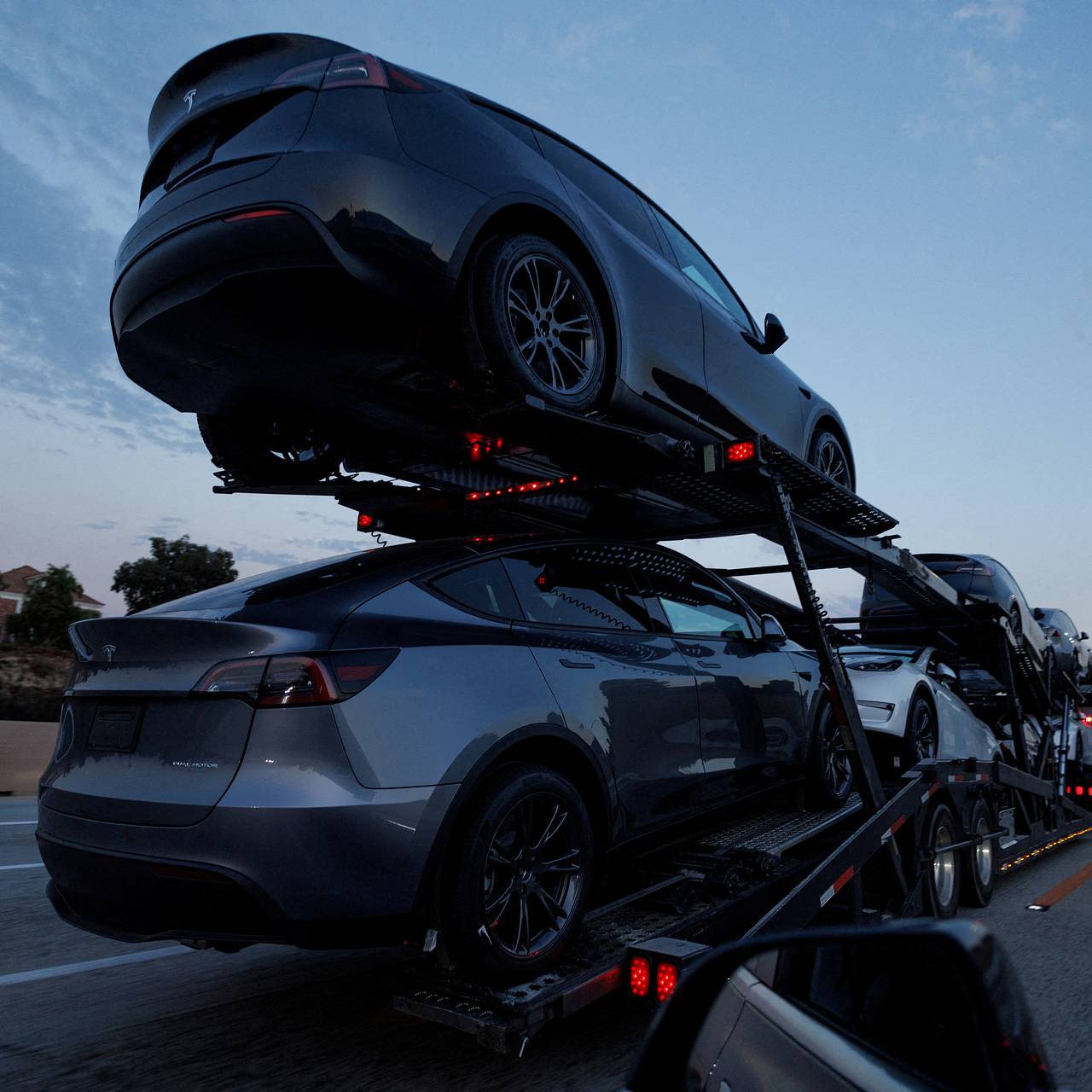 Фото: Mike Blake / File Photo / Reuters