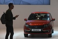 Опубликован список автомобилей, которые смогут работать в такси по новому закону. Там только машины «АвтоВАЗа» и китайских брендов 