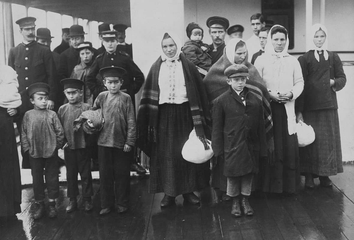 Эмигранты из России, 1913 год