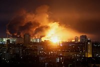 Спецпосланник Трампа призвал к прекращению огня после массированной атаки на Киев. Как на удары отреагировали в мире и на Украине? 