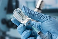 Обязательная вакцинация в России в 2025 году. Какие прививки положены детям и взрослым по Национальному профилактическому календарю
