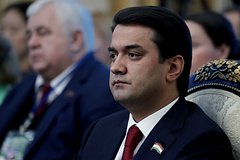 Рустам Эмомали