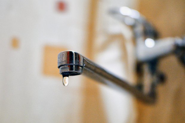 Врач-реабилитолог: В некоторых городах России можно пить воду из-под крана