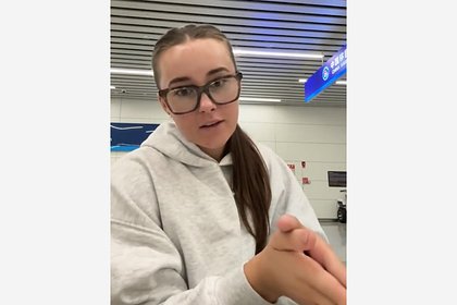 Туристка потеряла паспорт в летевшем в Китай самолете и была сразу же депортирована