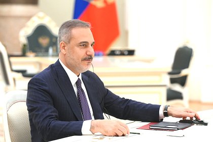 Глава МИД Турции предупредил Россию о возможном невыгодном положении в глазах США
