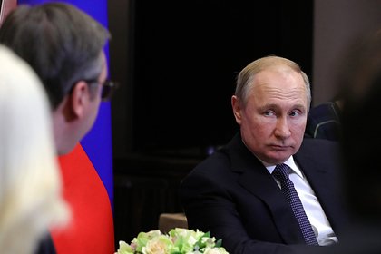 Вучич рассказал об обсуждении с Путиным поставок сербского оружия Украине