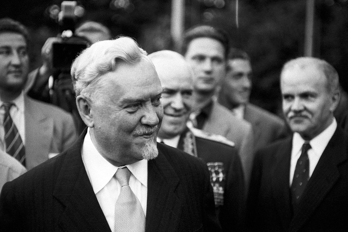 Николай Булганин, Георгий Жуков и Вячеслав Молотов в Женеве, 18 июля 1955 года