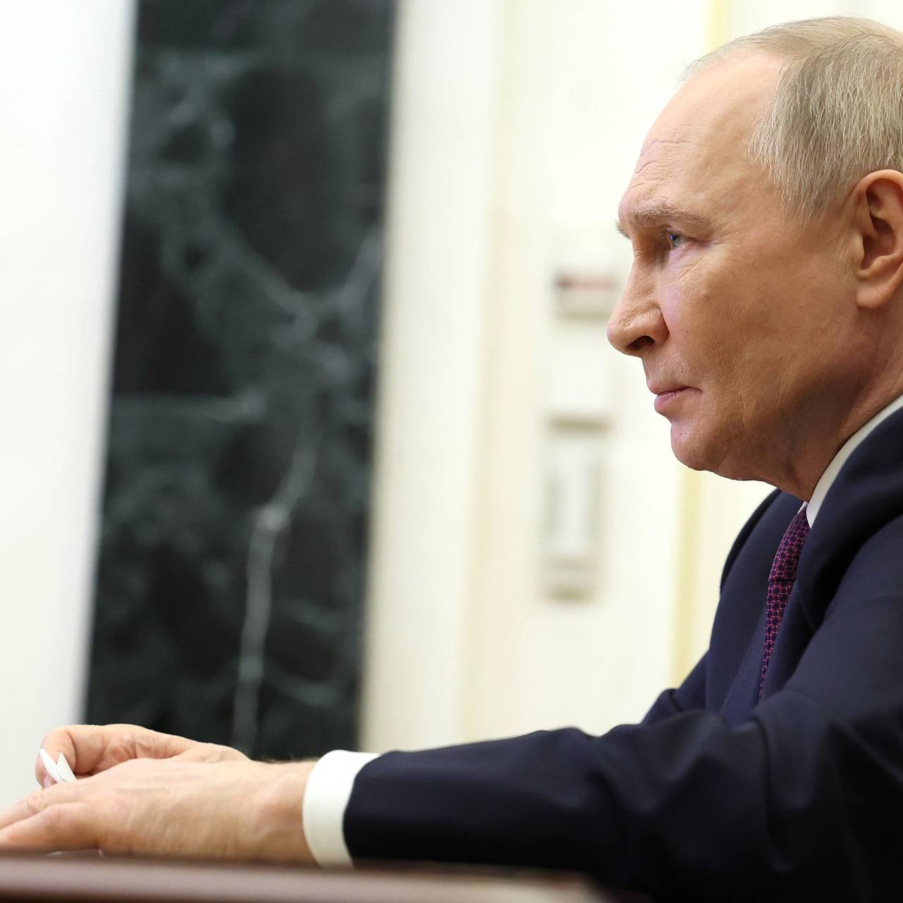 https://icdn.lenta.ru/images/2025/05/30/13/20250530131751999/square_1280_7618ec7bcdd867e5b7e12944e024dafd.jpg