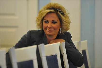 Суд взыскал с певицы Максаковой задолженность по налогам