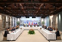 В России получили украинский вариант меморандума по урегулированию конфликта. На что согласен и чего требует Киев? 