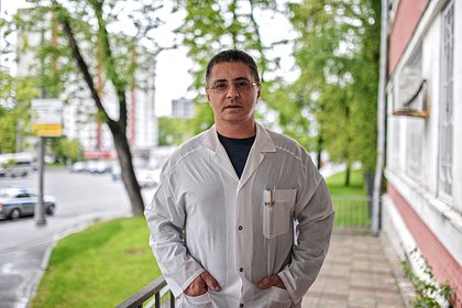 Доктор Мясников призвал одну категорию россиян включать мозг