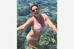 Kelly Brook