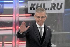Игорь Ларионов