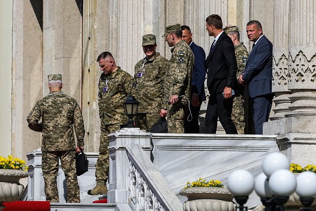 Россия предложила Украине исключить военное присутствие третьих стран: подробности меморандума