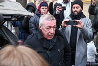 Стало известно о свиданиях Ефремова с молодой актрисой в колонии 