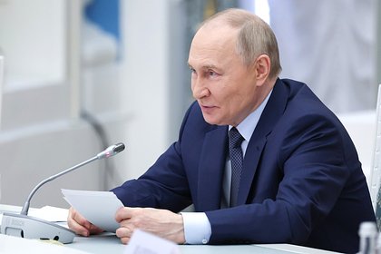 Путин обратился к российским военным