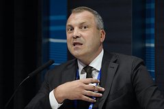 Евгений Попов