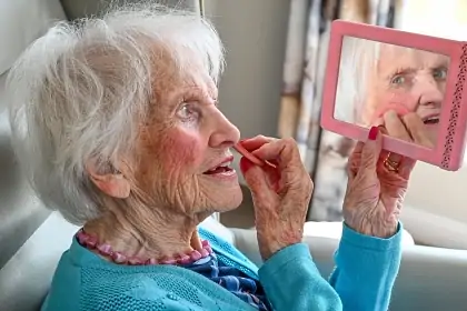 103-летняя блогерша раскрыла секреты красоты