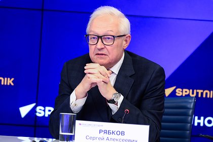 В МИД назвали несостоятельными заявления Киева об атаках на российские аэродромы