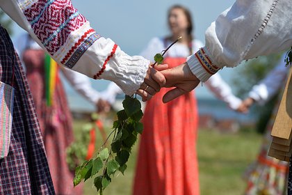 Гадания на Троицу в 2025 году, традиции и приметы. Как и когда гадать на суженого, на любовь и здоровье​on 6 Giugno 2025 at 15:41