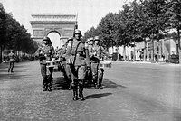 «Ужас перед танками охватил солдат» 85 лет назад Германия разгромила Францию. Как нацистам это удалось?