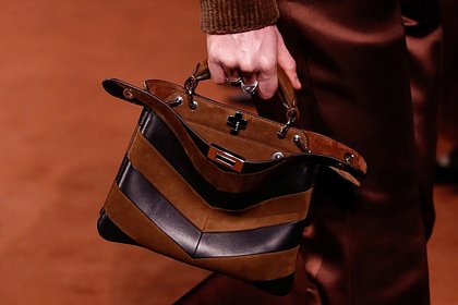 Fendi задолжал россиянам 300 тысяч рублей