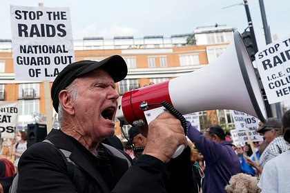 Беспорядки из-за миграционной политики Трампа распространились еще на один штат