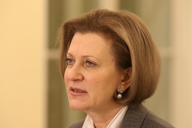 Анна Попова
