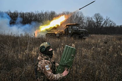 Герасимов отметил успехи группировки «Запад» при выполнении задач в ходе СВО