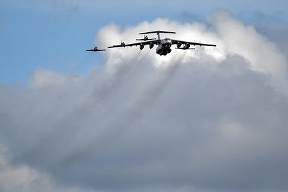 В Подмосковье приземлился самолет с вернувшимися из плена российскими военными