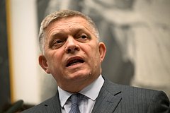 Роберт Фицо