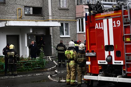 Россиянка с ребенком спрыгнули с пятого этажа во время пожара