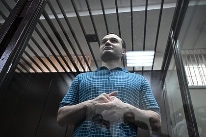 Осужденный за рекордную взятку экс-следователь задолжал приставам миллиарды рублей