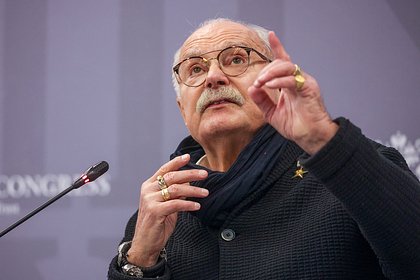 Михалков поделился неожиданным вопросом Путина о Боге