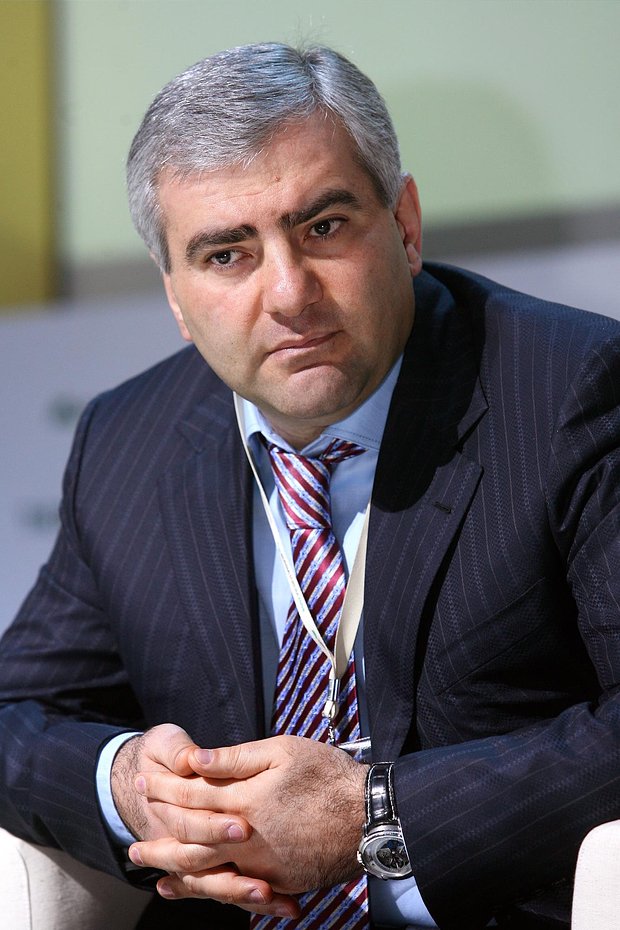 Самвел Карапетян