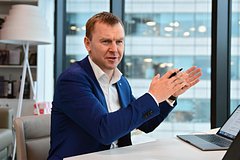 Анатолий Попов