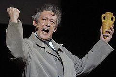 Михаил Ефремов