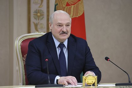 Лукашенко освободил 14 политзаключенных