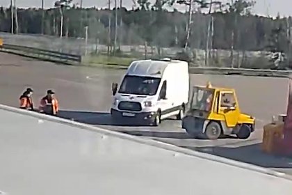 В России пассажир умер на борту самолета за полчаса до посадки