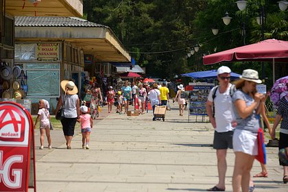 В Абхазии пожаловались на недостаток состоятельных туристов