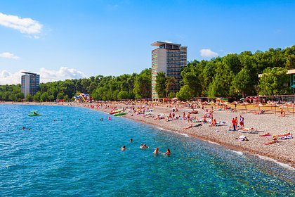 Власти Абхазии объяснили слова о нищих туристах из России