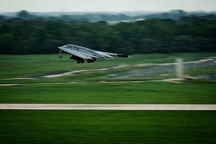 Американские бомбардировщики вернулись на базу после атаки на Иран